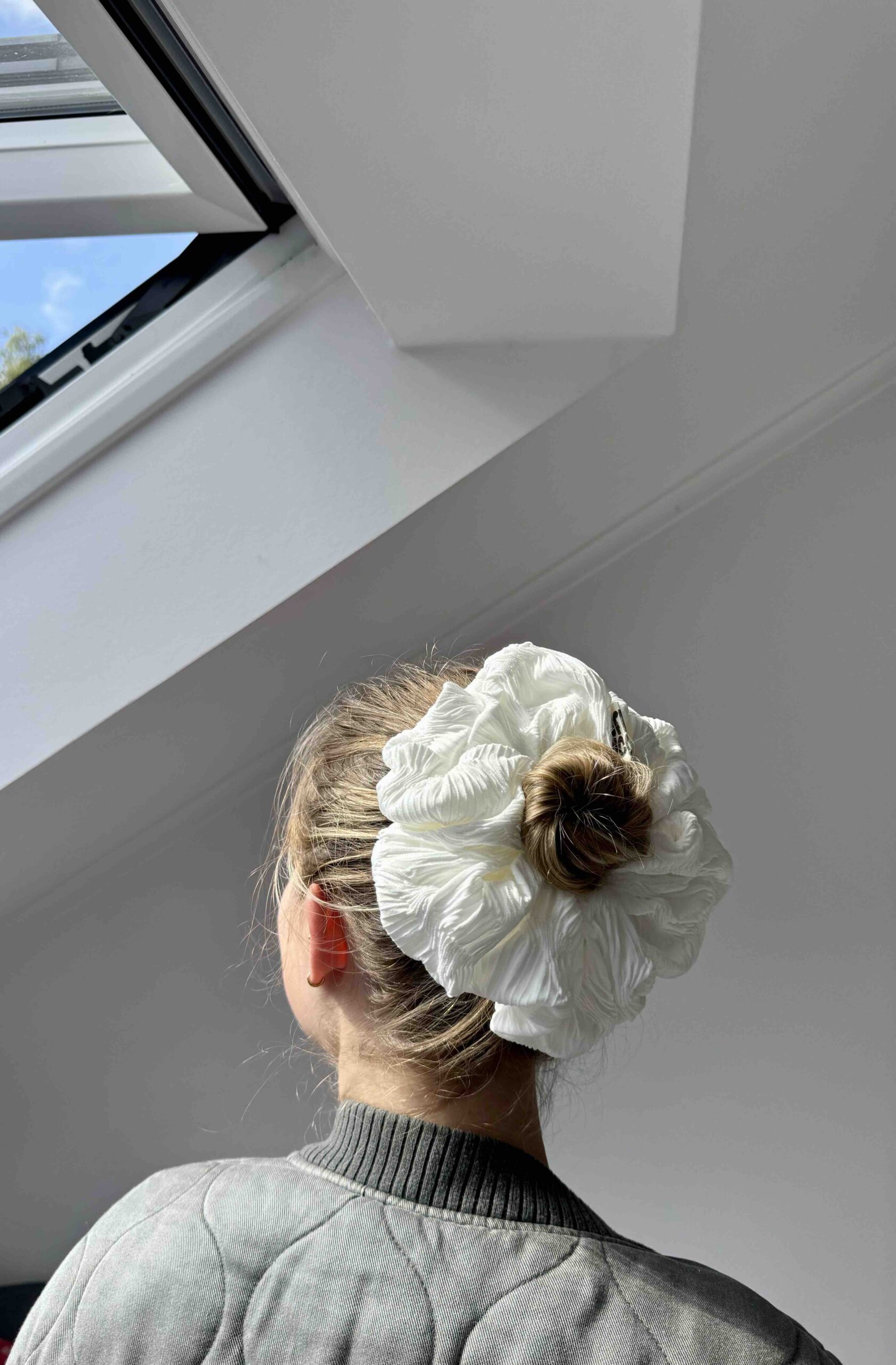Swan massive Scrunchie – Bild 3